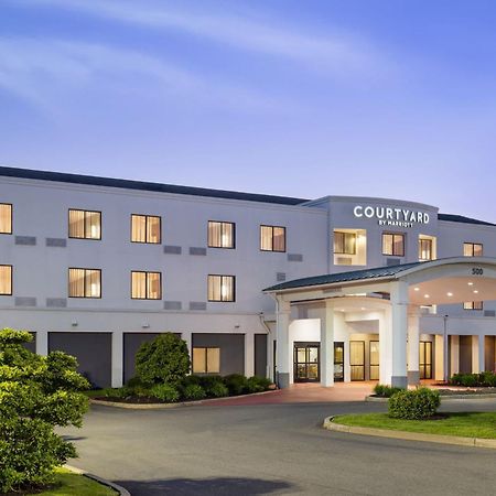 Courtyard By Marriott Kingston Hotel Buitenkant foto