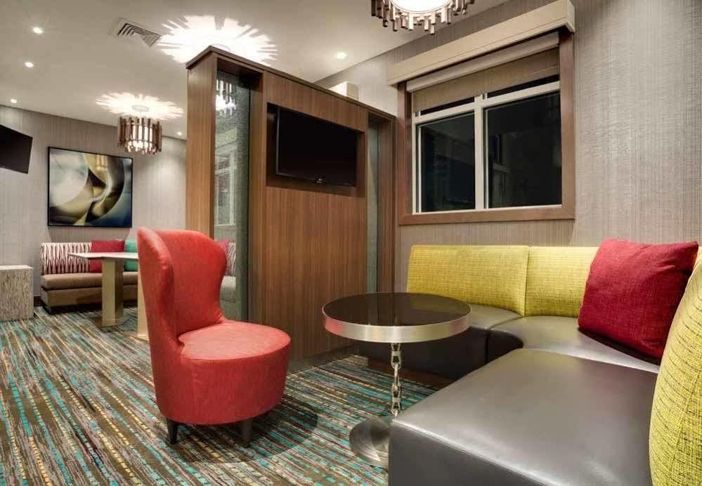 Courtyard By Marriott Kingston Hotel Buitenkant foto